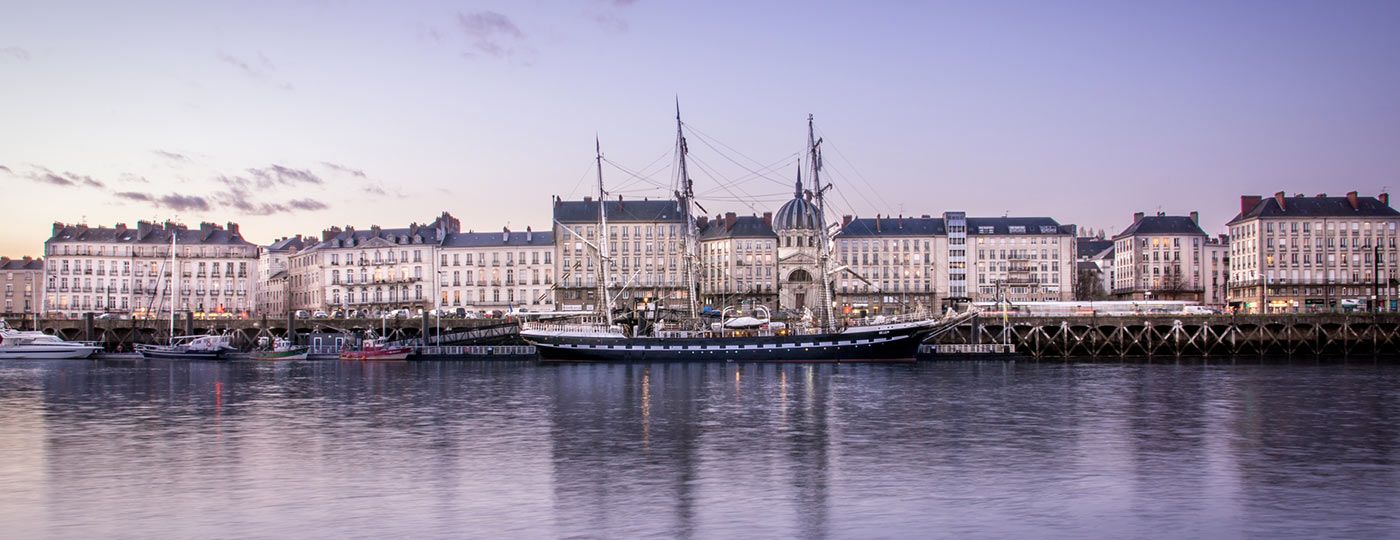 Low cost holidays in Nantes: visit a pristine, creative city