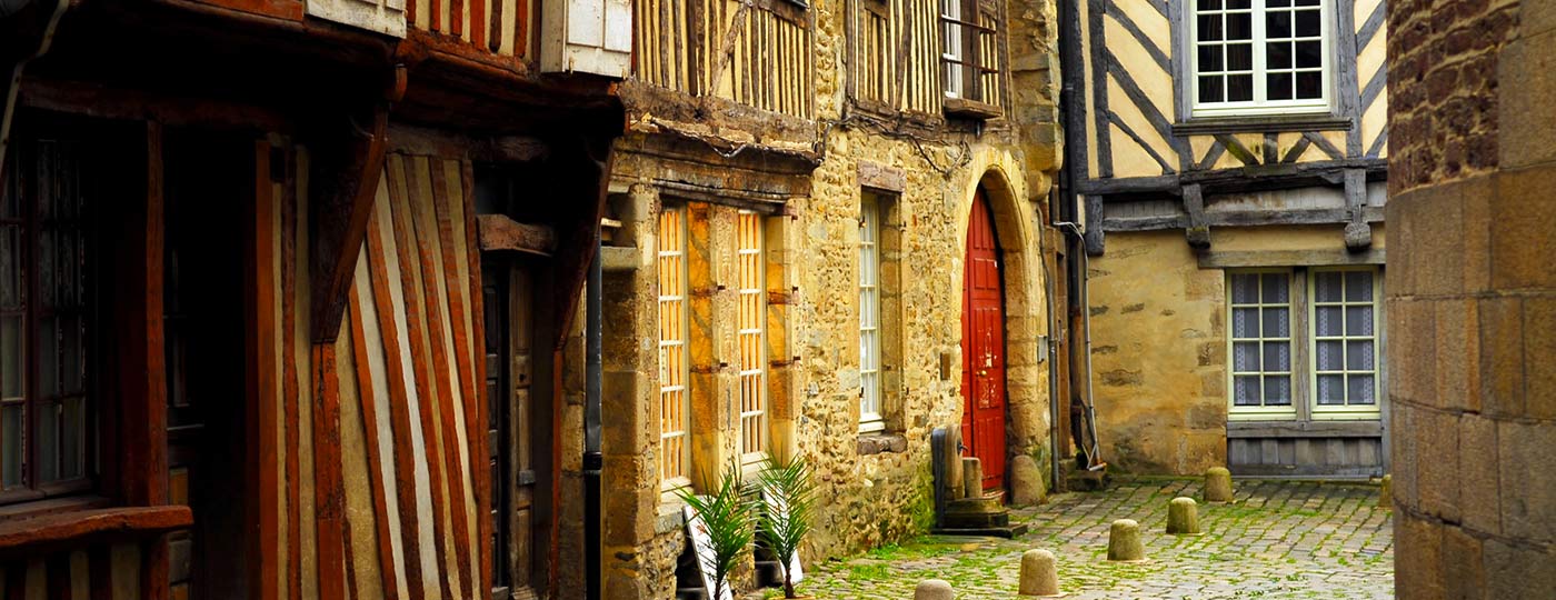 Vacaciones baratas en Rennes: un paseo por la capital de los bretones