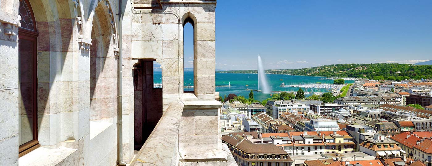 Discover the hidden gems of the old town of Geneva
