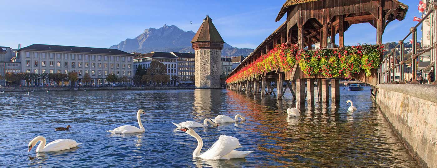 Take a culture bath in Lucerne, lovely and picturesque medieval city